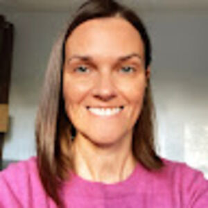 Meet your Posher, Yola